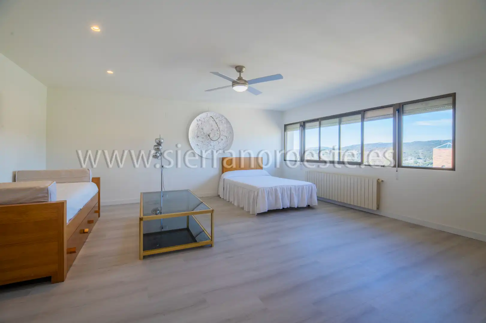 Habitación de Casa o chalet de alquiler en Las Rozas de Madrid con Aire acondicionado, Calefacción y Jardín privado
