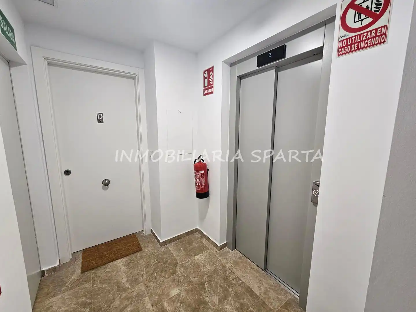 Flat for rent in Tomares  with Air Conditioner, Heating and Terrace