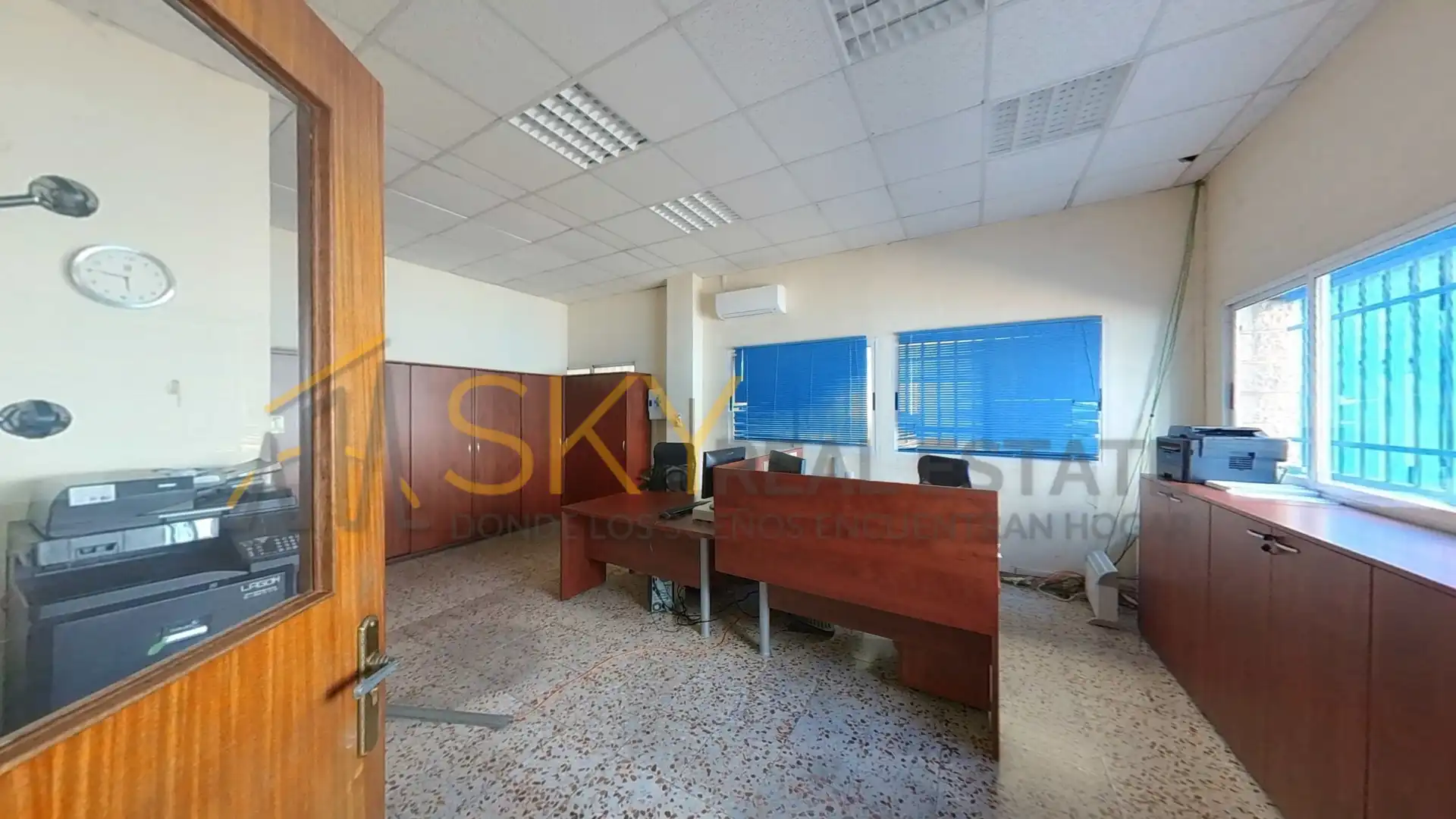 Nave industrielle avec ascenseur à vendre à Polígono de las Monjas, imagen 20