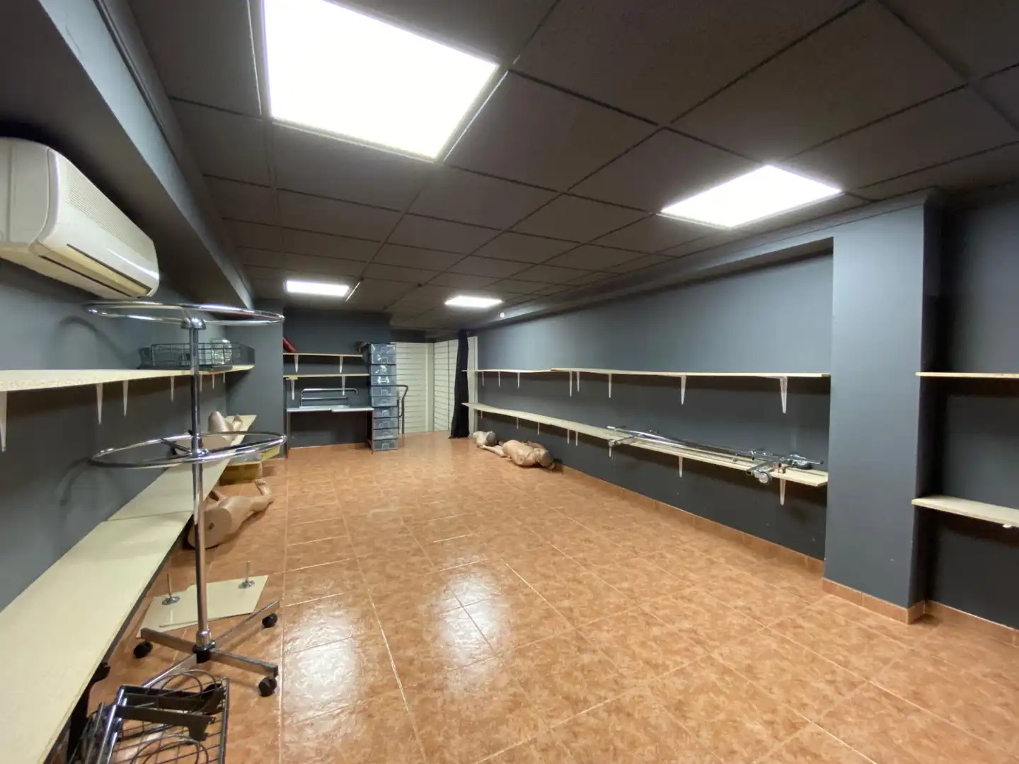 Gewerbefläche zum Verkauf in Zona Hospital, imagen 9