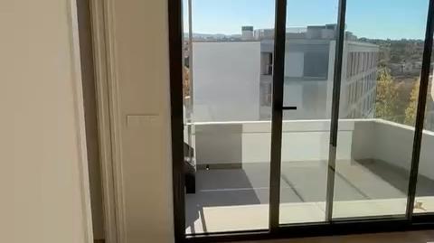 Foto 4 de Apartament de lloguer a Turó de Can Mates, Barcelona
