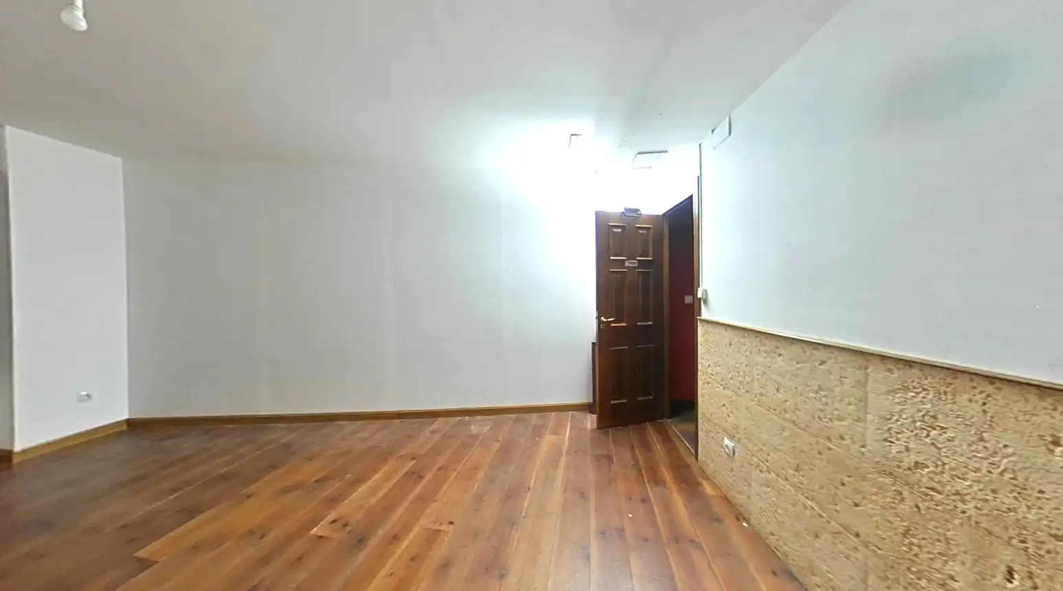 Local comercial en venda a Pradoluengo, imagen 6