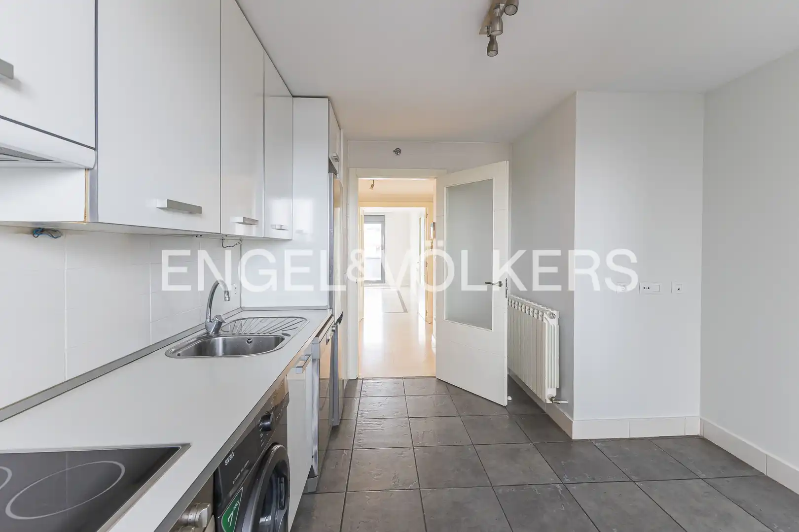 Kitchen of Attic for sale in Boadilla del Monte  with Air Conditioner, Heating and Terrace