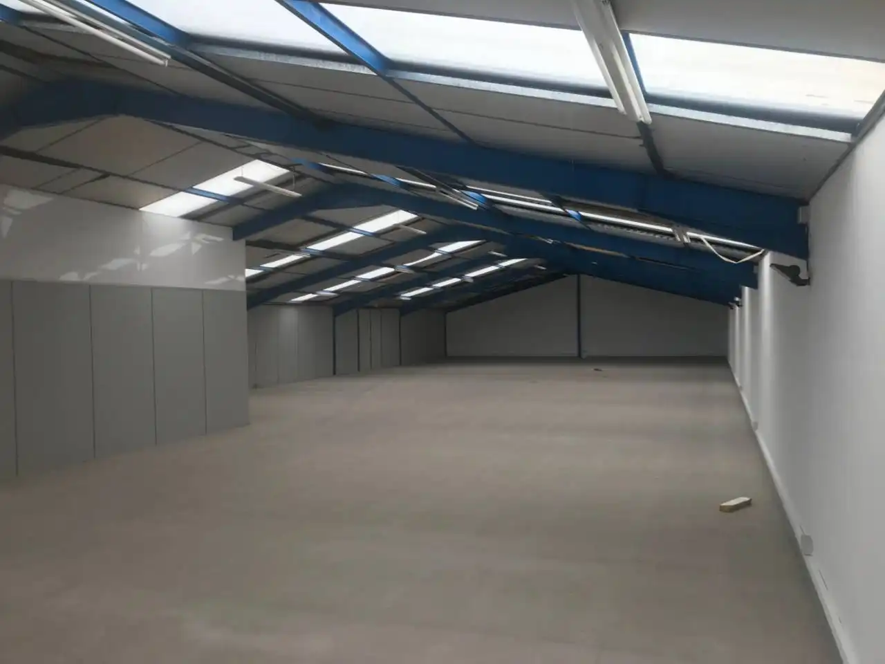 Industriegebäude zur Miete in Calle poligono de asipo calleB parcela, imagen 13