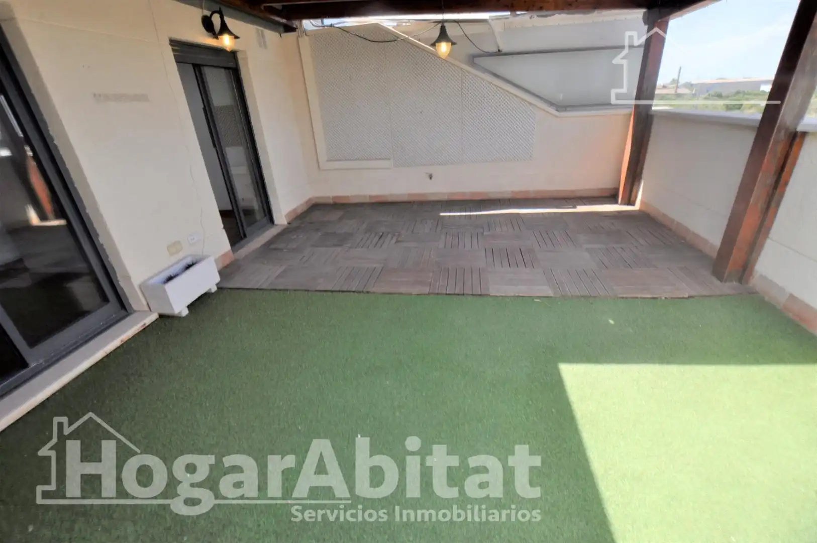Jardín de Ático en venta en El Puig de Santa Maria con Aire acondicionado, Calefacción y Parquet