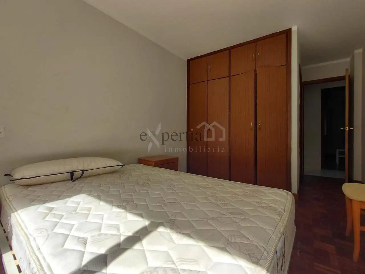 Habitación de Piso en venta en Boiro con Calefacción, Terraza y Trastero