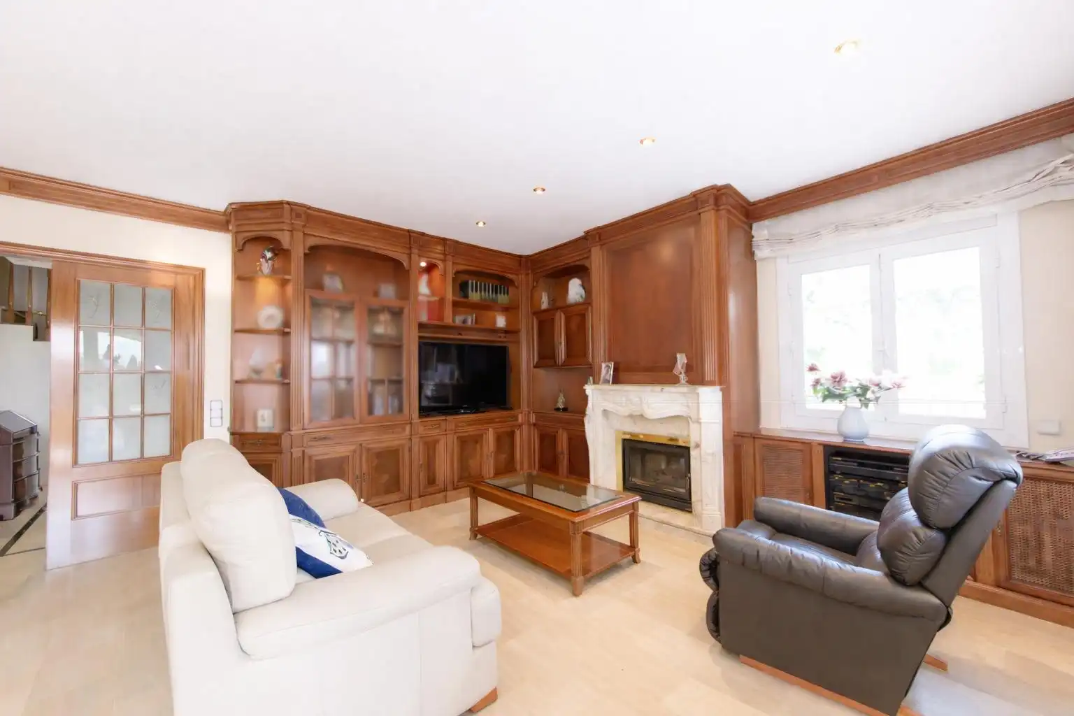 Sala de estar de Casa o chalet en venta en Argentona con Aire acondicionado, Calefacción y Jardín privado