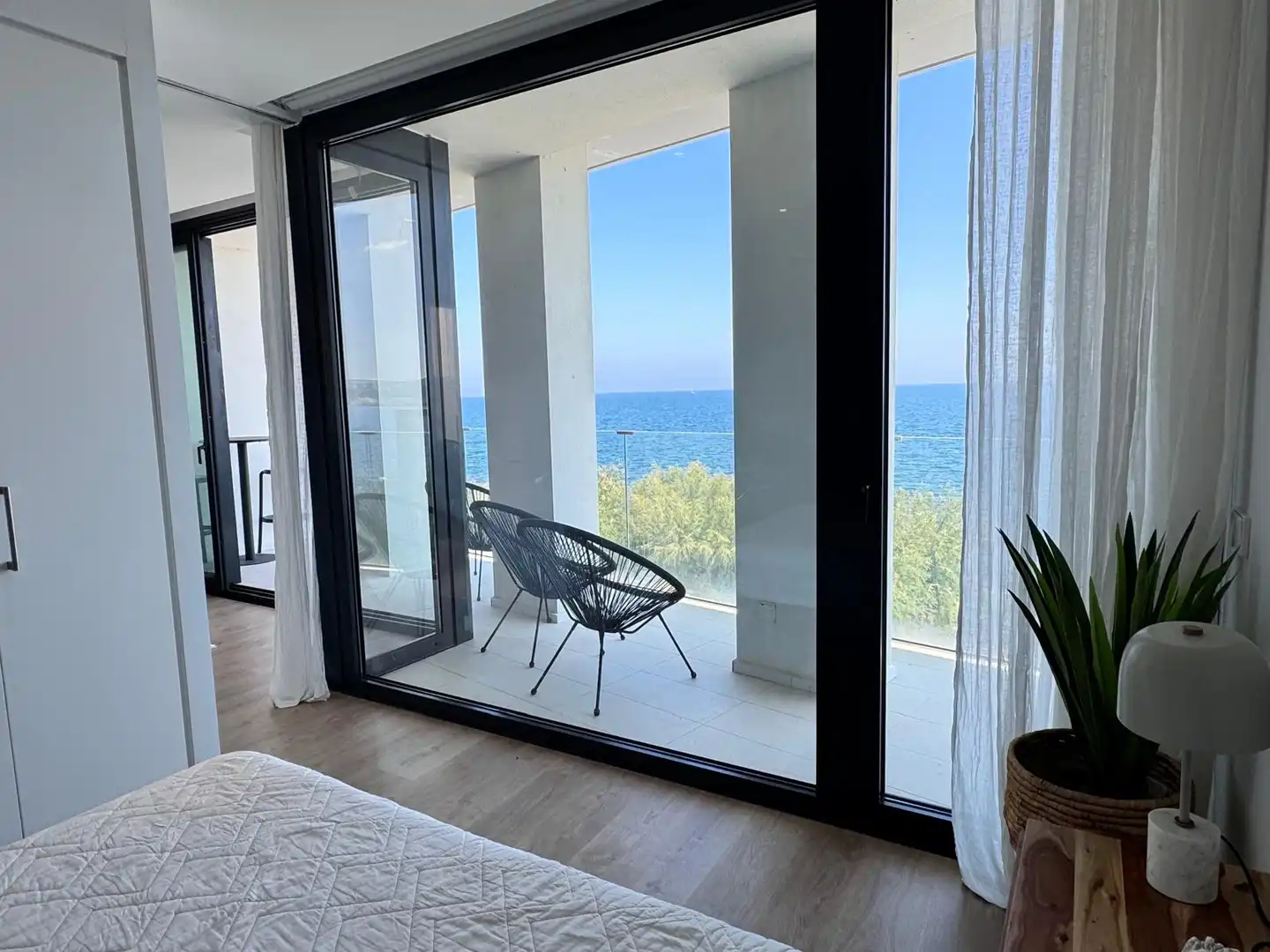 Schlafzimmer von Wohnung zum Verkauf in L'Escala mit Klimaanlage, Heizung und Terrasse