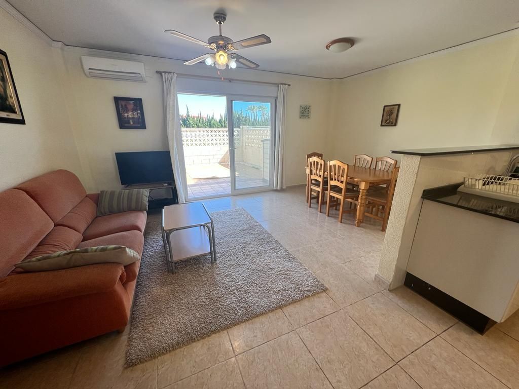 Sala d'estar de Casa adosada de lloguer en Els Poblets amb Aire condicionat, Calefacció i Jardí privat