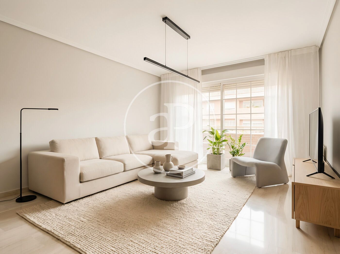 Sala de estar de Piso en venta en  Madrid Capital con Aire acondicionado, Calefacción y Jardín privado