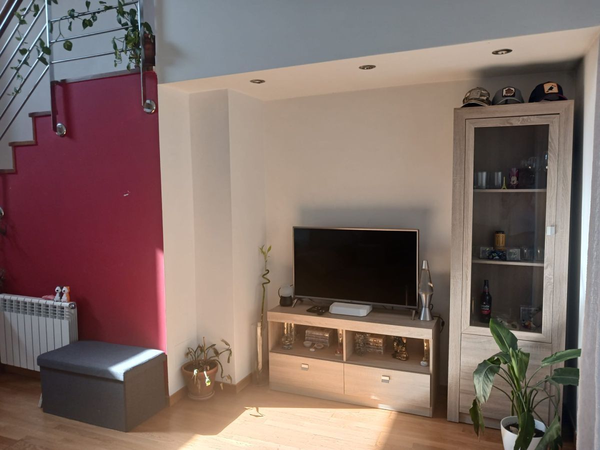 Living room of Single-family semi-detached for sale in Tomiño  with Storage room