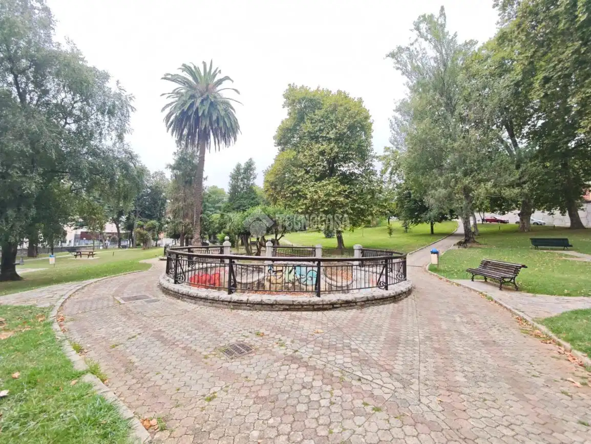 Jardín de Piso en venta en Santander con Trastero y Balcón