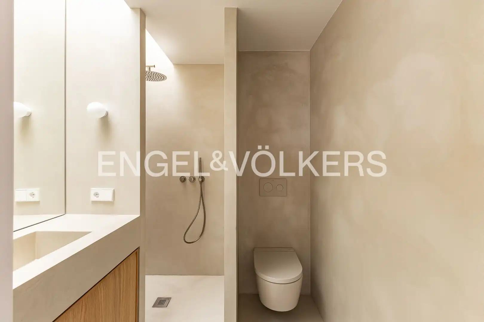 Bathroom of Houses for sale in Cabrils  with Heating, Private garden and Parquet flooring