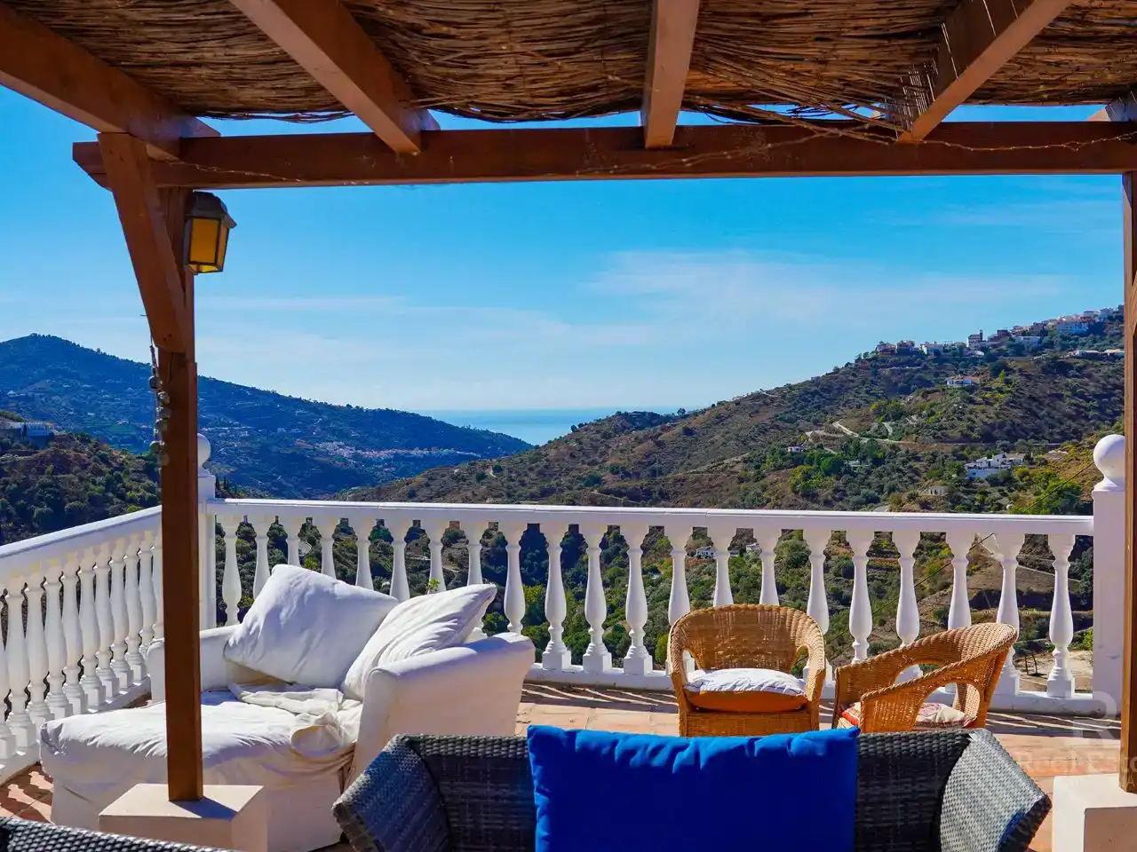Terraza de Casa o chalet en venta en Cómpeta con Aire acondicionado, Jardín privado y Trastero