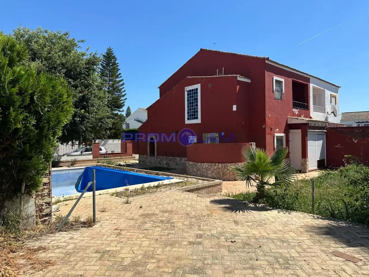 Vista exterior de Casa o chalet en venta en Almensilla con Jardín privado, Terraza y Piscina