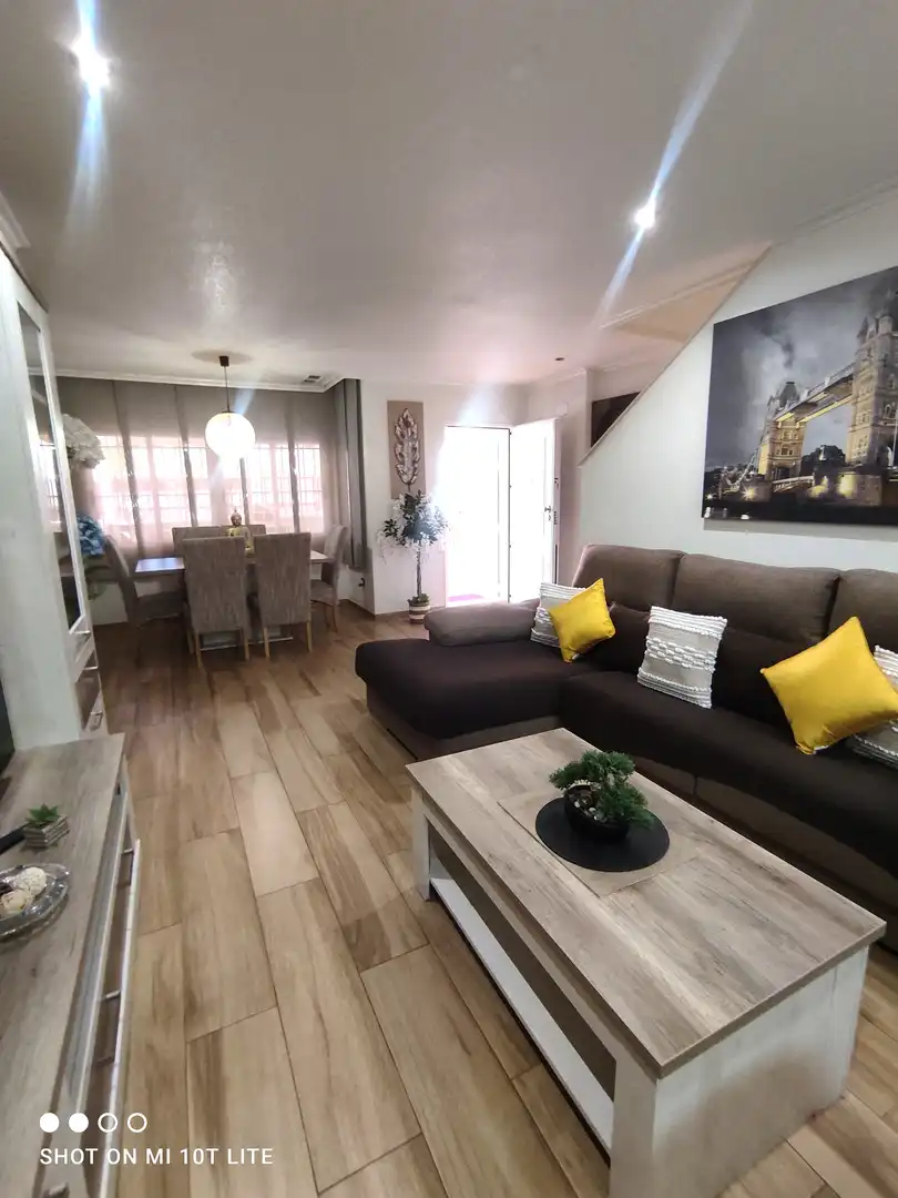 Reihenhaus mit Pool zum Verkauf in Elche ciudad, imagen 5
