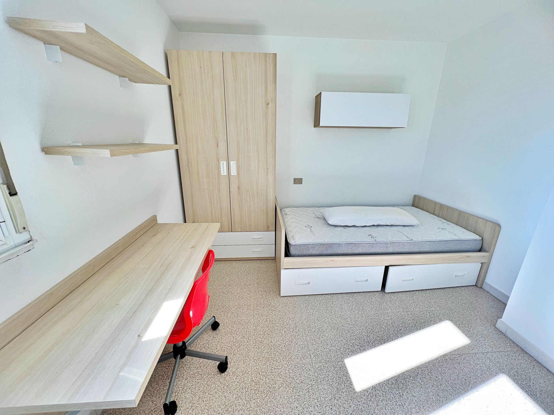 Schlafzimmer von Loft zur Miete in Lugo Capital mit Heizung, Terrasse und Möbliert