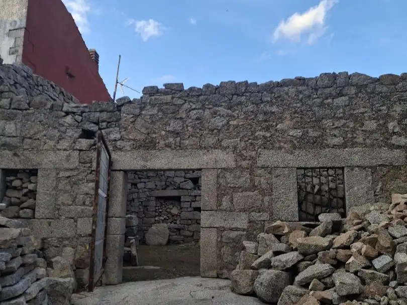 Exterior view of Land for sale in Zarzalejo, Madrid