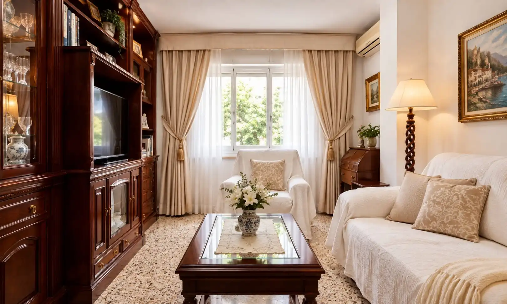 Piso con ascensor en venta en Alameda de Capuchinos, imagen 2