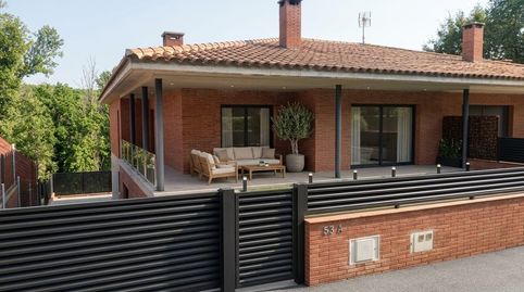 Foto 5 de Casa adosada en venda a Calle Serra de la Rodonella, Cercs, Barcelona