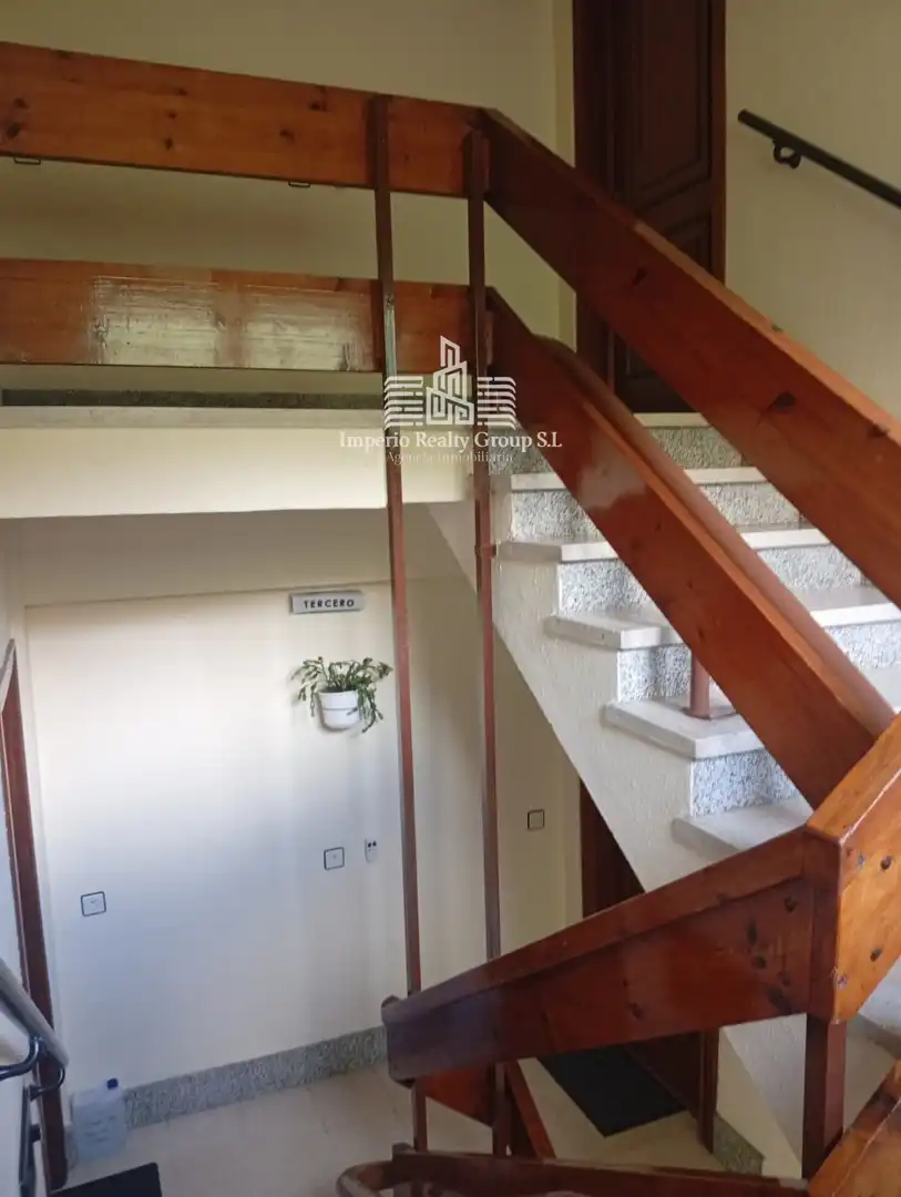Piso en venta en Aller con Terraza y Amueblado