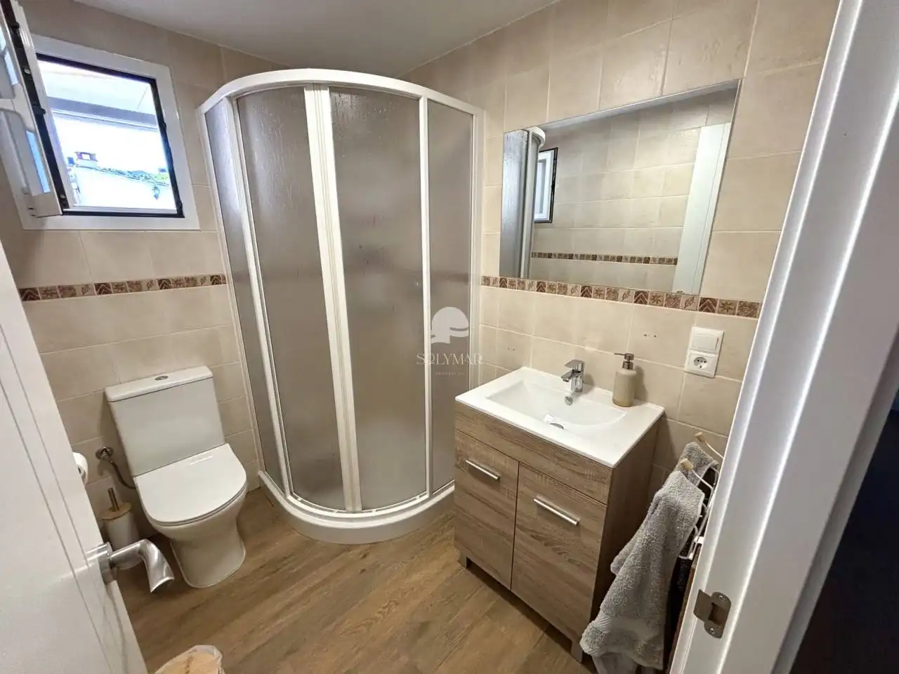 Badezimmer von Haus oder Chalet zur Miete in Canillas de Aceituno mit Klimaanlage, Privatgarten und Terrasse
