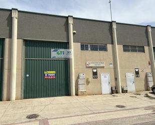 Exterior view of Industrial buildings for sale in Pinseque