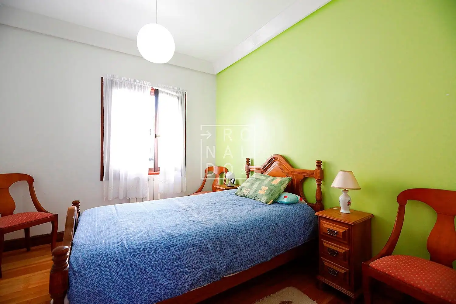 Habitación de Casa o chalet en venta en Irun  con Calefacción, Jardín privado y Terraza