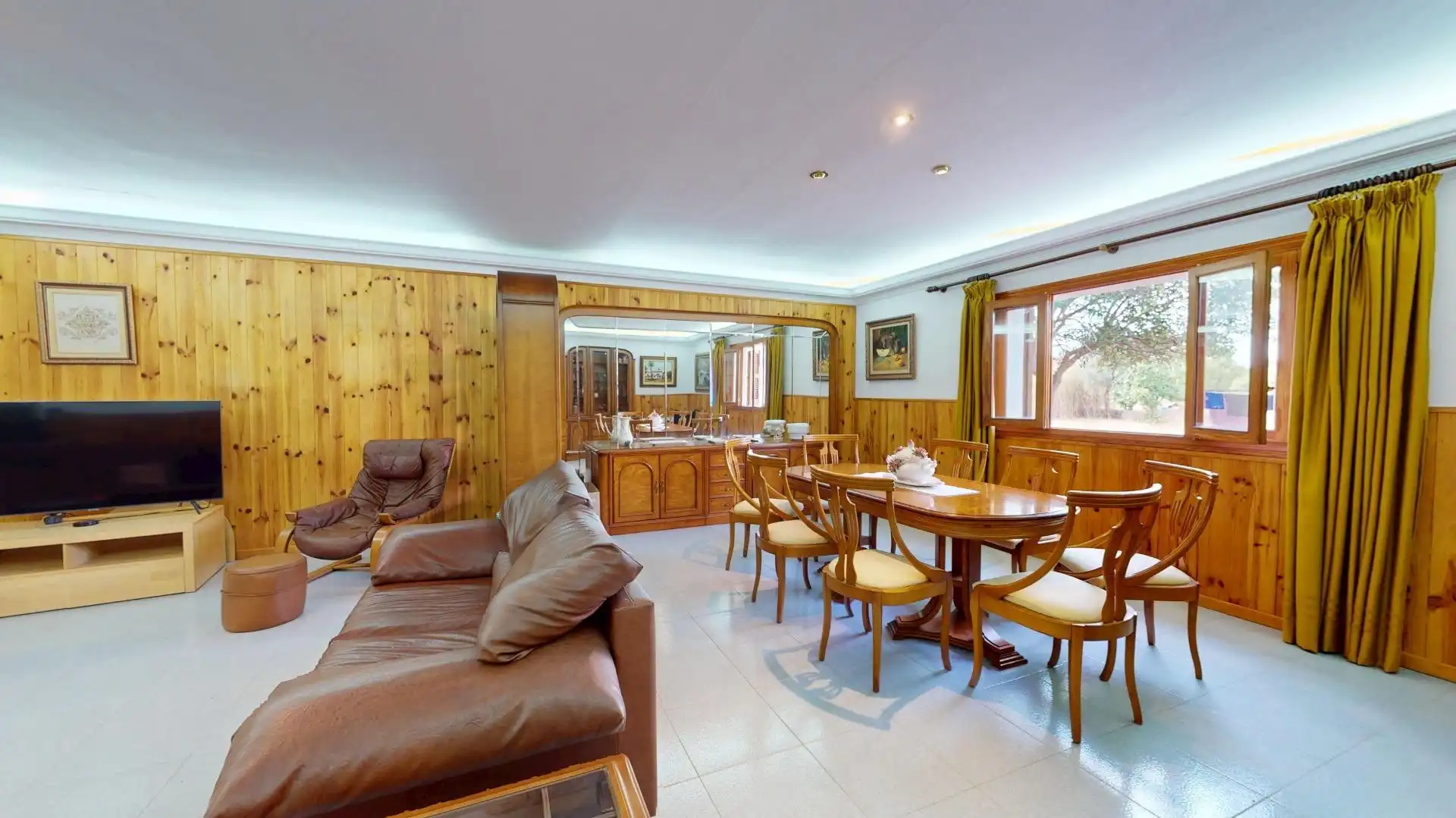 Esszimmer von Country house zum Verkauf in  Palma de Mallorca mit Klimaanlage, Heizung und Privatgarten