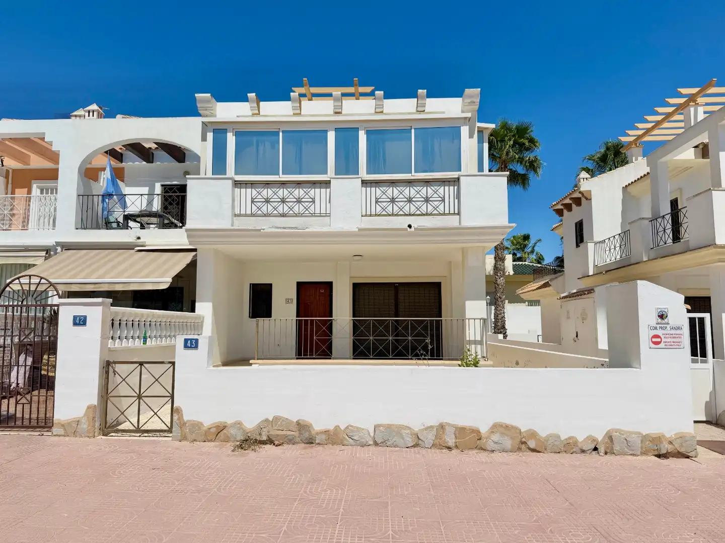 Vista exterior de Casa adosada en venta en Rojales