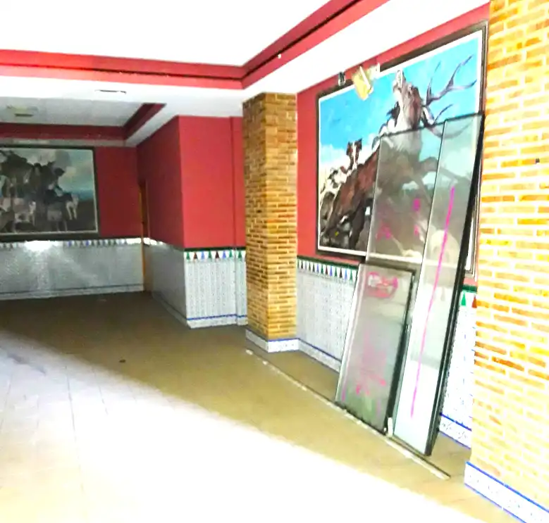 Local en venda a REAL C/V CALLE SAN VICENTE, Pulgar