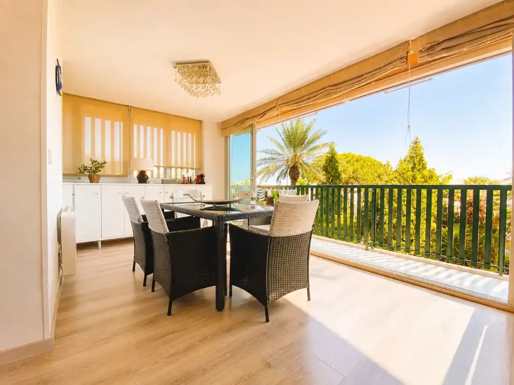 Terrassa de Apartament de lloguer en Benicasim / Benicàssim amb Moblat, Forn i Rentadora