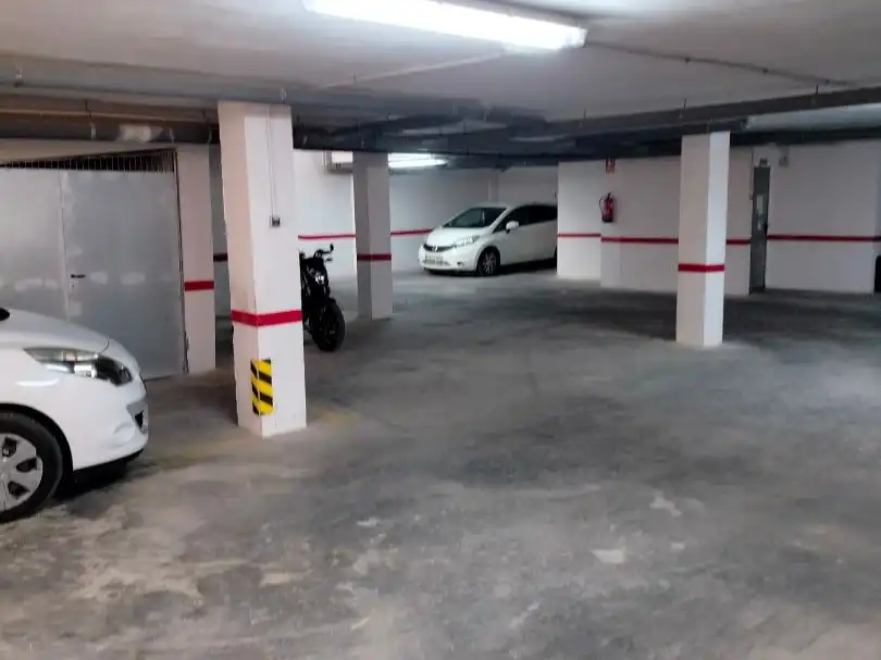 Aparcament de Garatge de lloguer en Almoradí