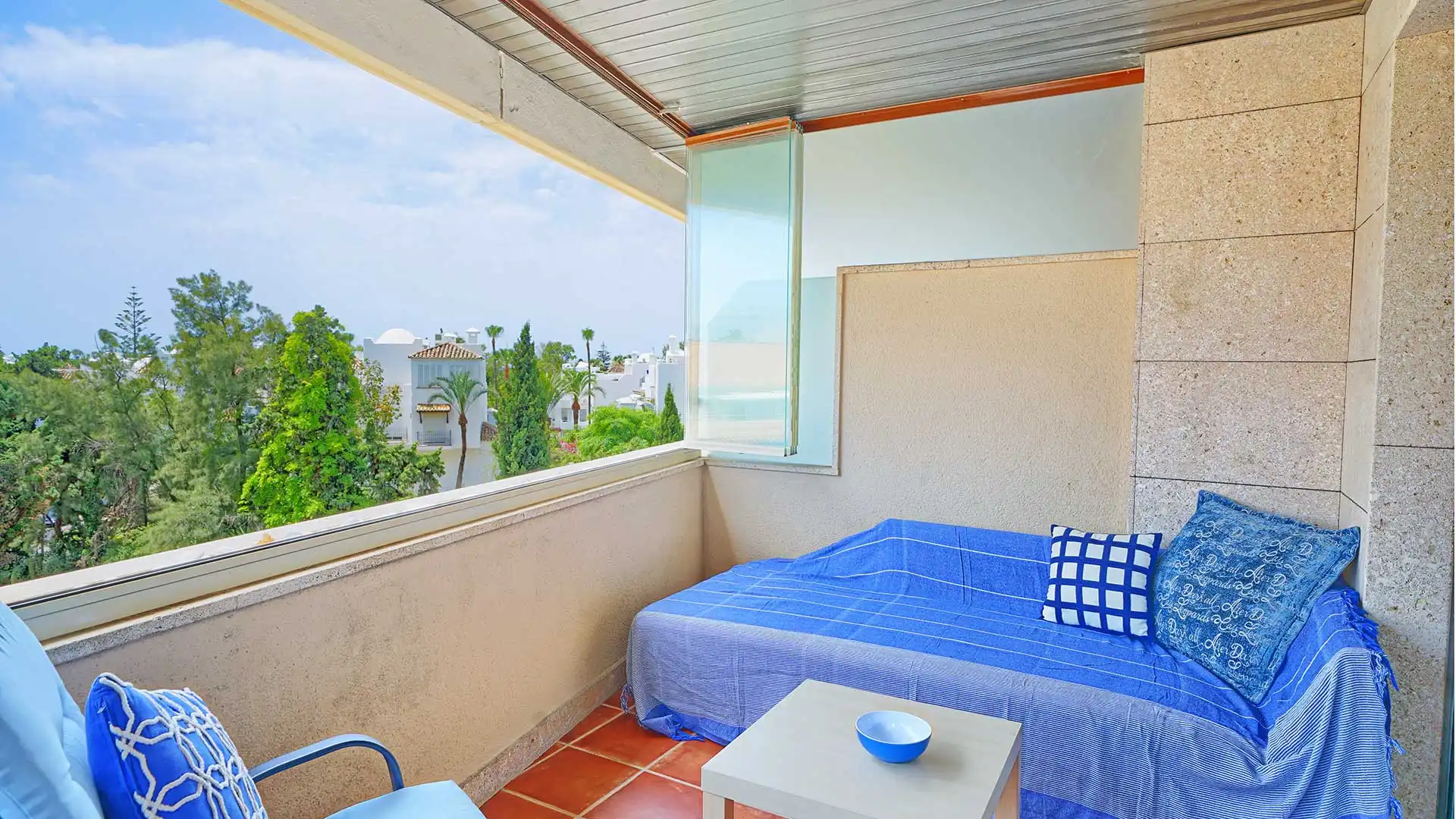 Terrassa de Apartament en venda en Marbella amb Aire condicionat, Terrassa i Piscina