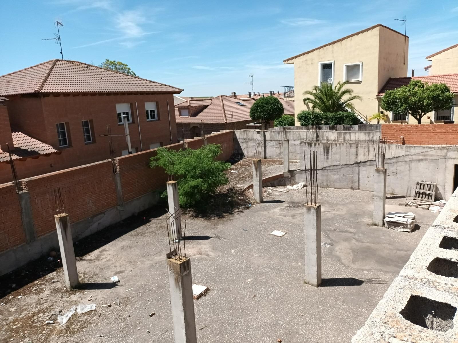 Building for sale in El Burgo de Ebro