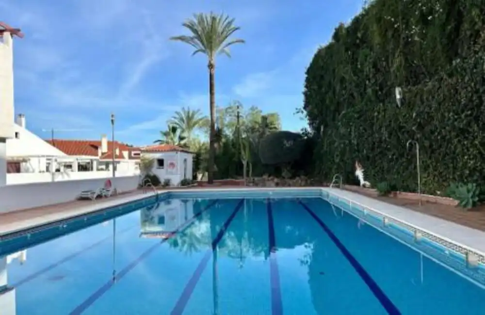 Piscina de Àtic de lloguer en Marbella amb Aire condicionat, Calefacció i Terrassa