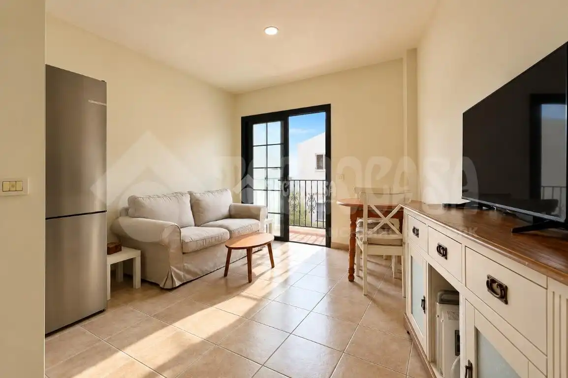 Sala de estar de Piso en venta en Adeje con Terraza y Balcón