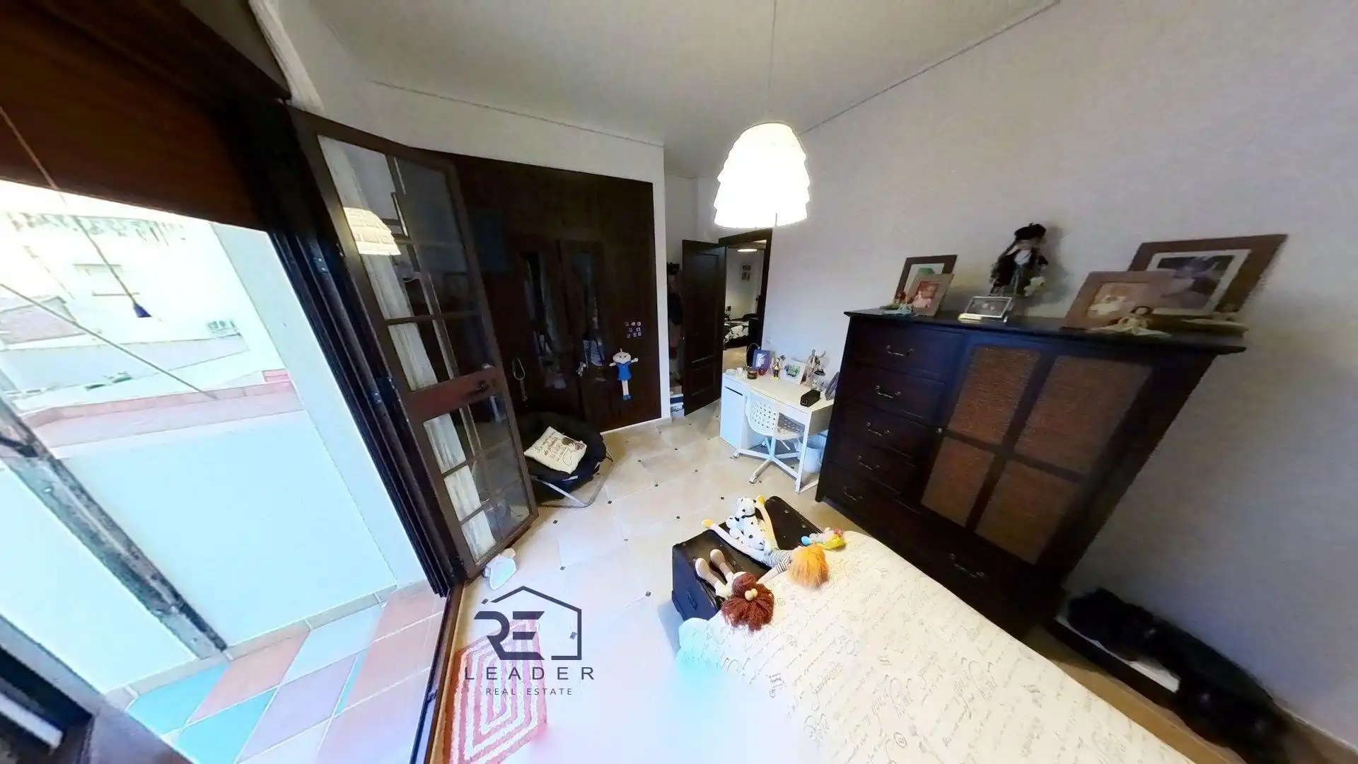 Habitación de Casa adosada en venta en Guillena con Aire acondicionado, Terraza y Trastero