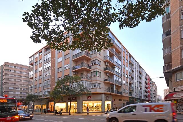 Piso en Venta en Calle de José Pascasio Escoriaza en Ciudad Jardín - Parque Roma