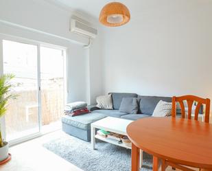 Living room of Flat to rent in  Valencia Capital  with Air Conditioner, Furnished and Oven