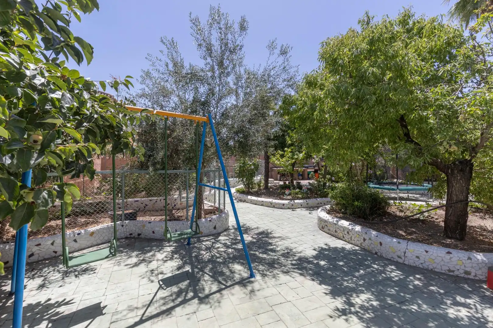 Jardí de Casa o xalet en venda en Las Gabias amb Piscina comunitària