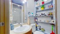 Bathroom of Flat for sale in Sabadell  with Balcony