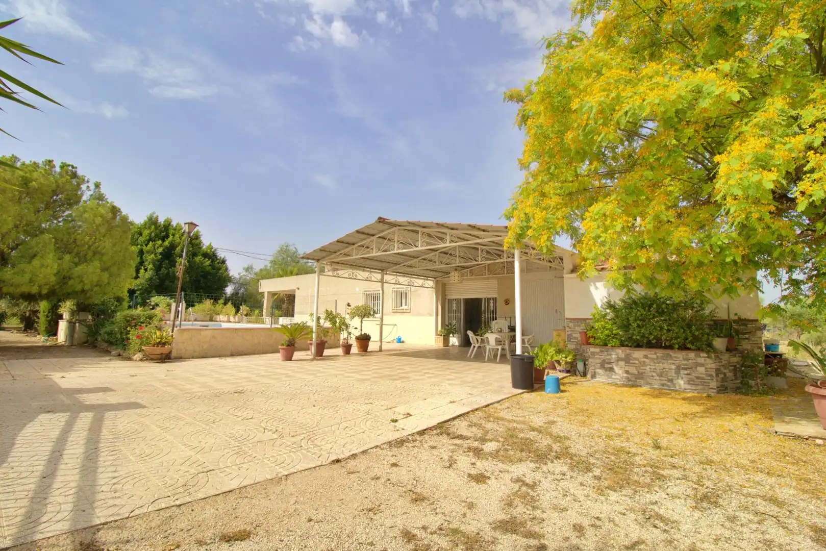 Xalet amb piscina en venda a Crevillent, imagen 2