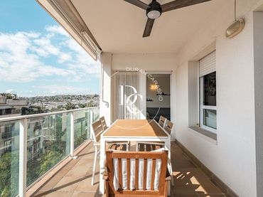 Piso con balcón en venta en Avinguda Josep Tarradellas i Joan