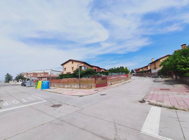 Terreno residencial en Venta en Barrio Guindaleras, 9 en Villagonzalo Pedernales