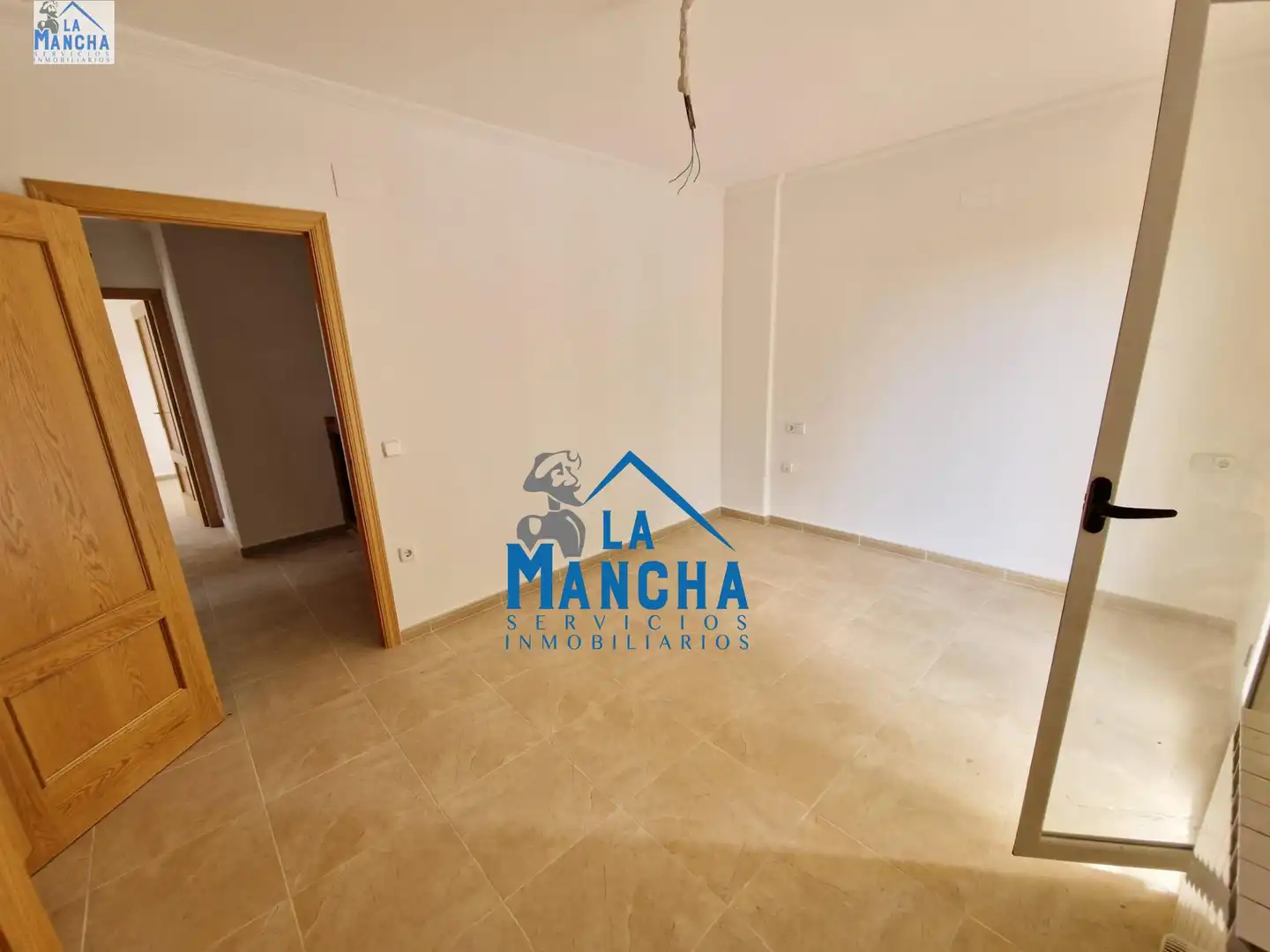Casa adosada en venta en ROMMEL FERNANDEZ, Pedanías - Extrarradio