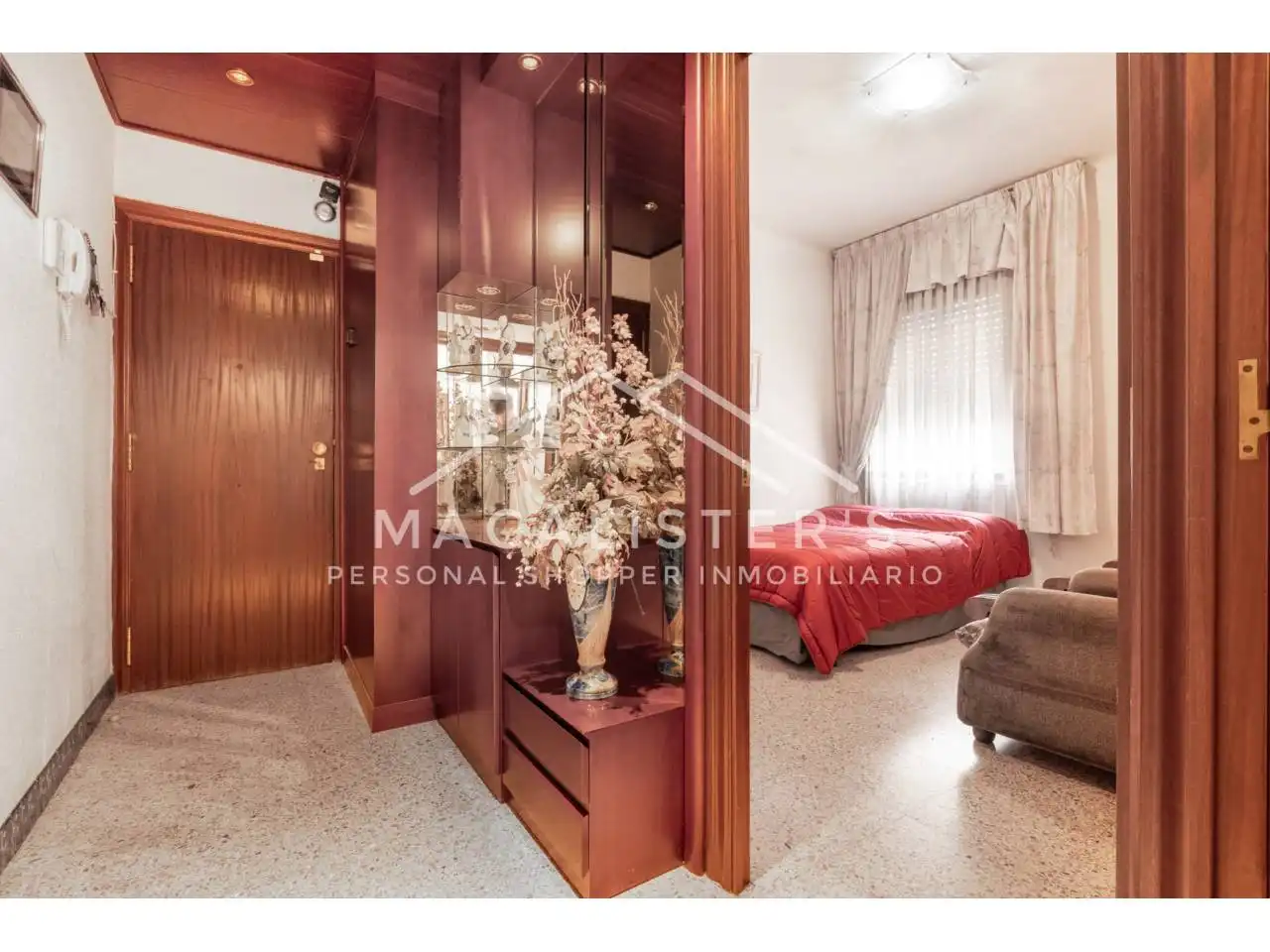 Bedroom of Flat for sale in Barcelona  with Air Conditioner and Balcony