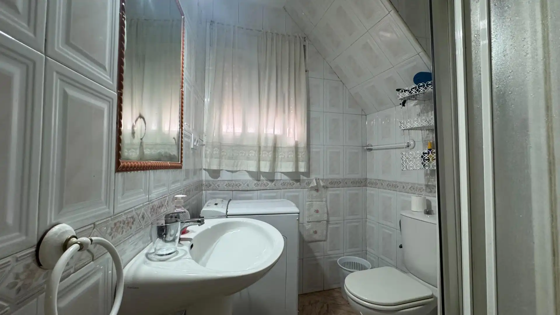 Bathroom of Flat for sale in Rota  with Terrace