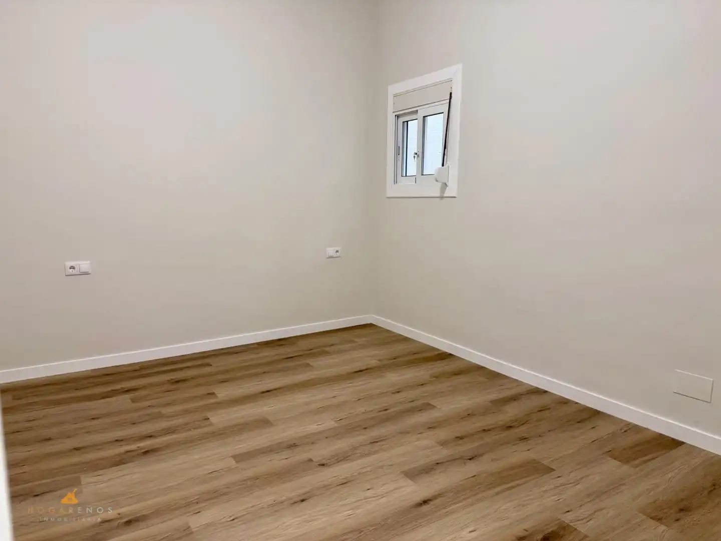 Planta baja en venta en Mataró con Parquet