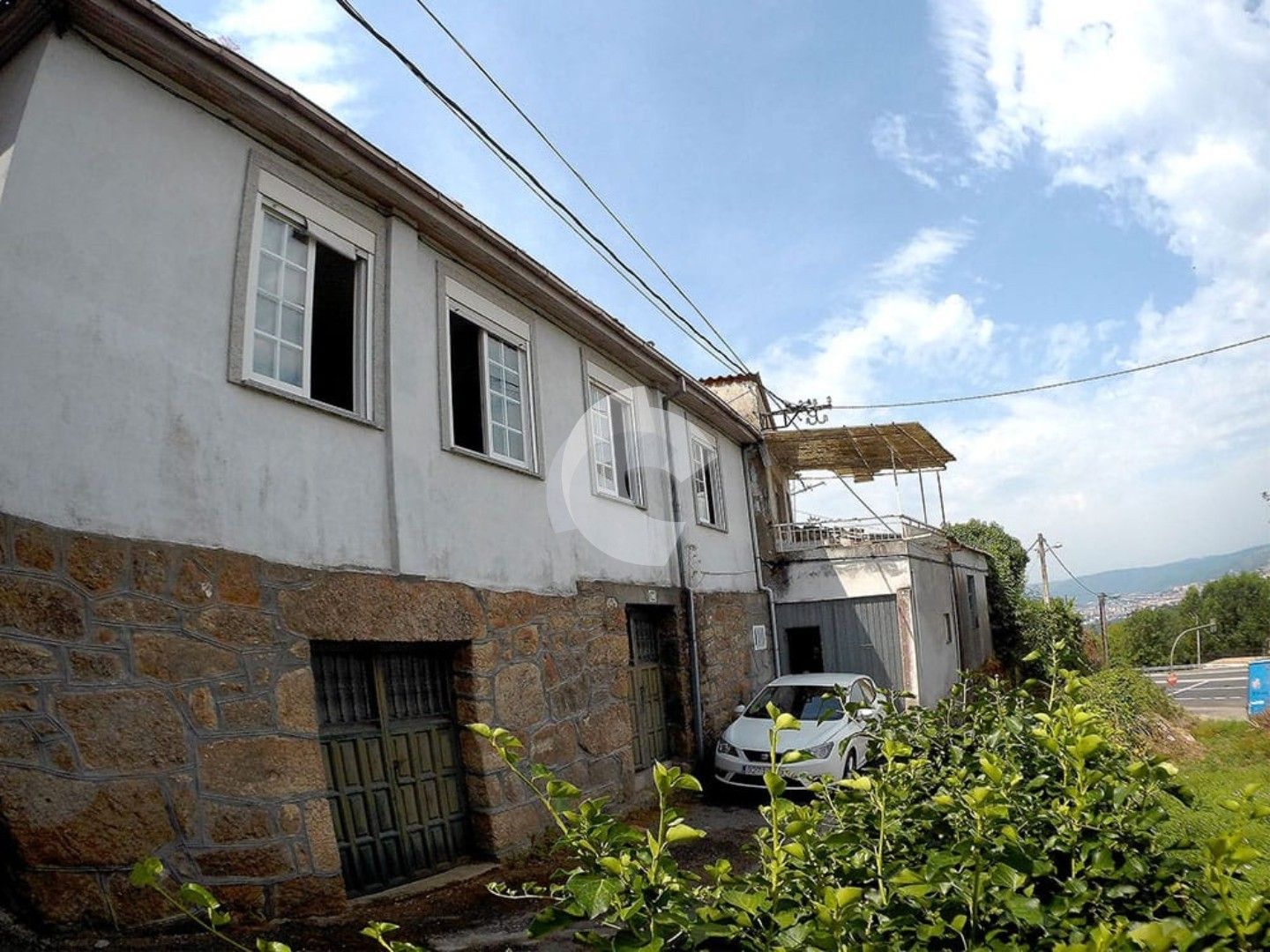 Vista exterior de Casa adosada en venda en O Pereiro de Aguiar 